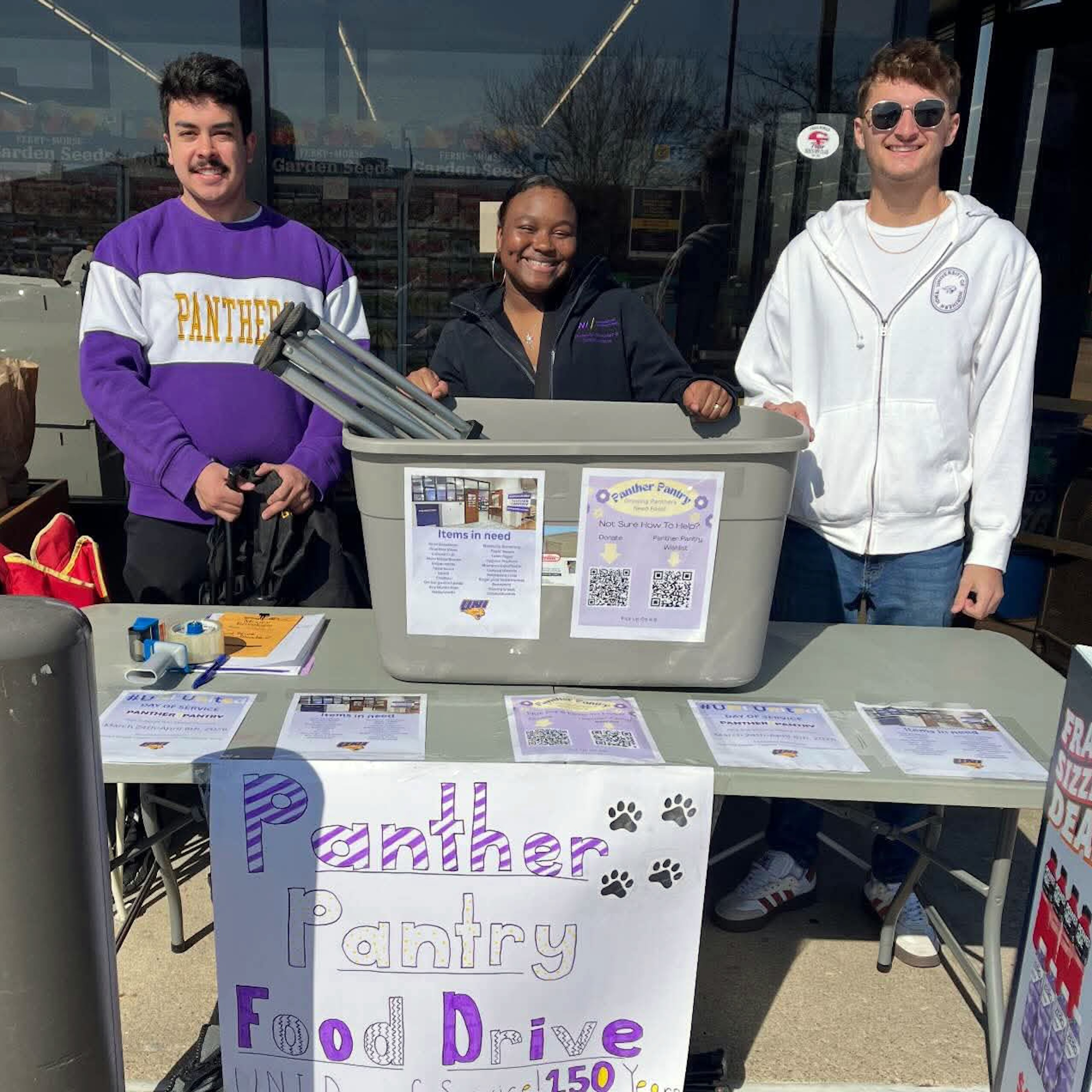 Sociology students at food drive