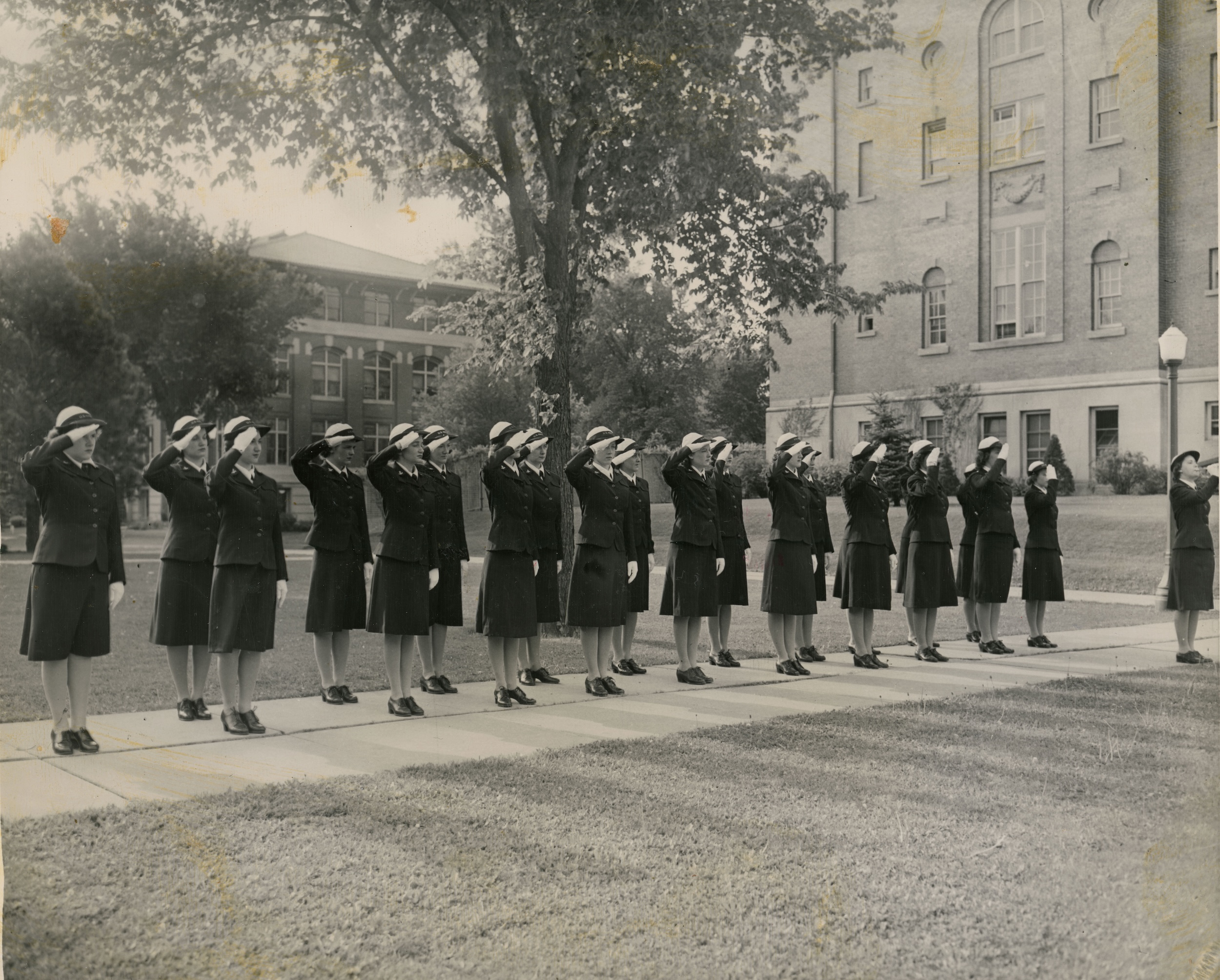 “FI0021795,” UNI in CF, 1943 by UNI Special Collections & University Archives/Fortepan IA