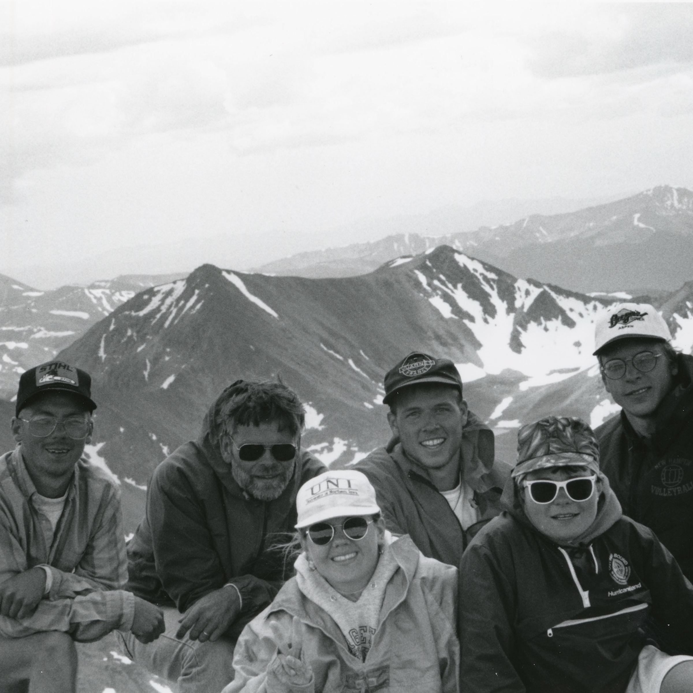 Students in front of the Rockies. “FI0030423,” , 1993 by UNI Special Collections & University Archives/Fortepan IA