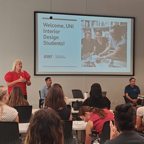 interior design students on kansas city trip